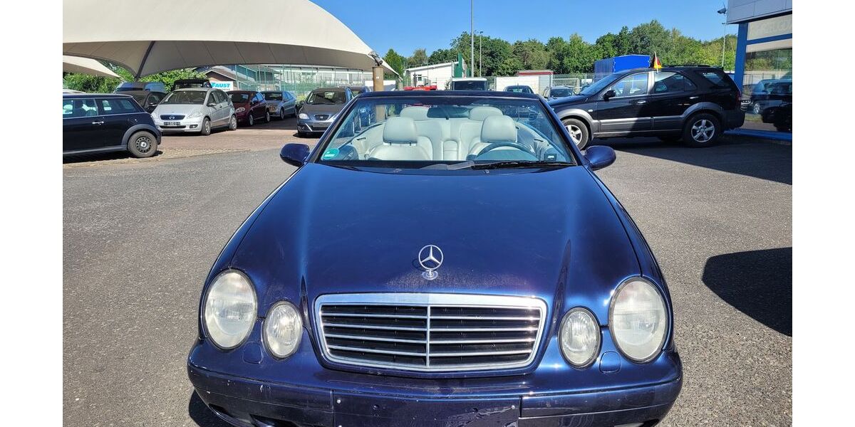 Mercedes-Benz CLK 200 172.496 km 2.390 &euro; Vettelschoss 53560