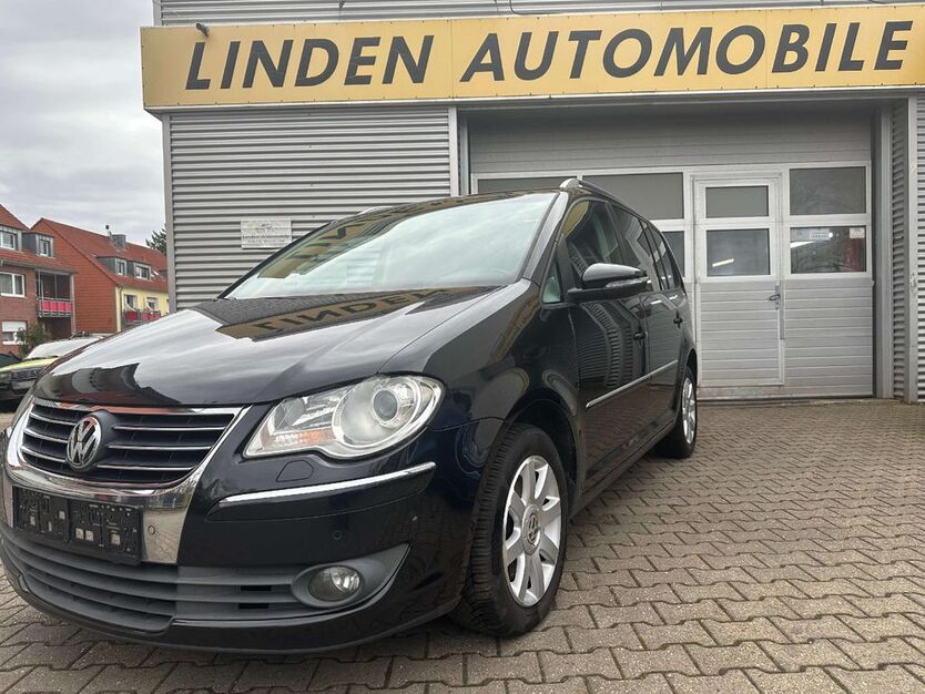 VW Touran 264.134 km 5.950 € Frechen 50226