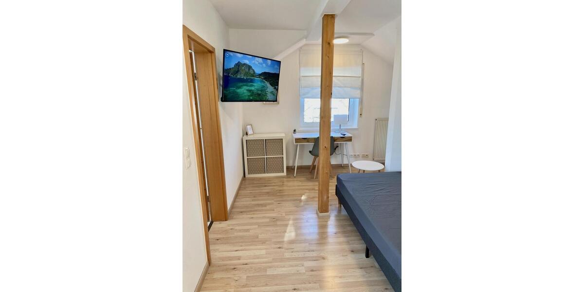 Etagenwohnung Wachtberg - 1 Zimmer, 20 m&sup2;, 700&euro; | Angebot:26083139