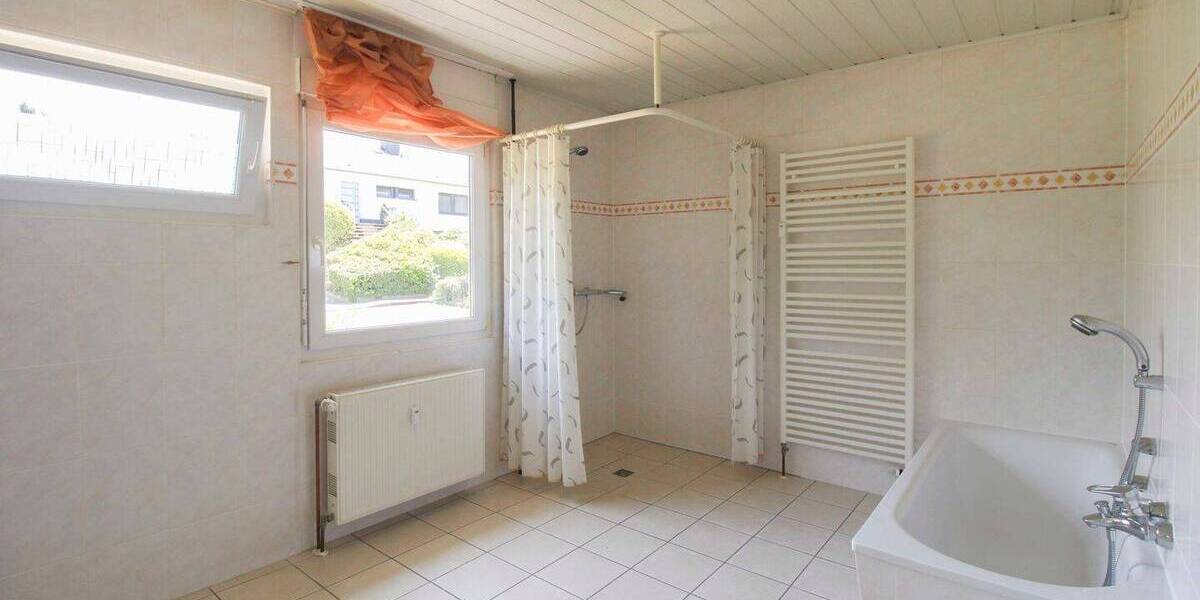 Einfamilienhaus Hennef (Sieg) Uckerath - 6 Zimmer, 299.000&euro; | Angebot:26852809