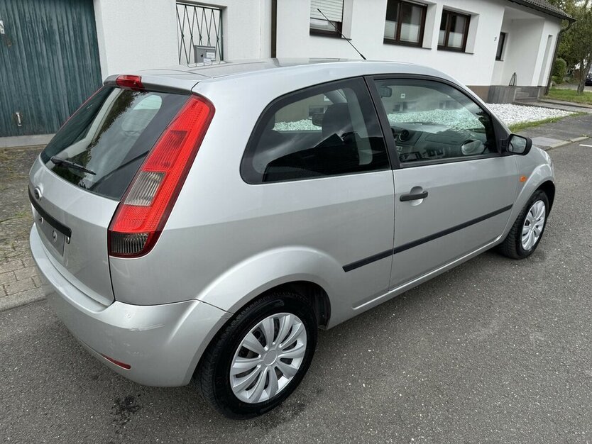 Fiesta Viva X Klima ZV el.FH 1.Hand 78.500 km !!