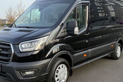 Ford Transit 143.819 km 22.999 &euro; Siegburg 53721