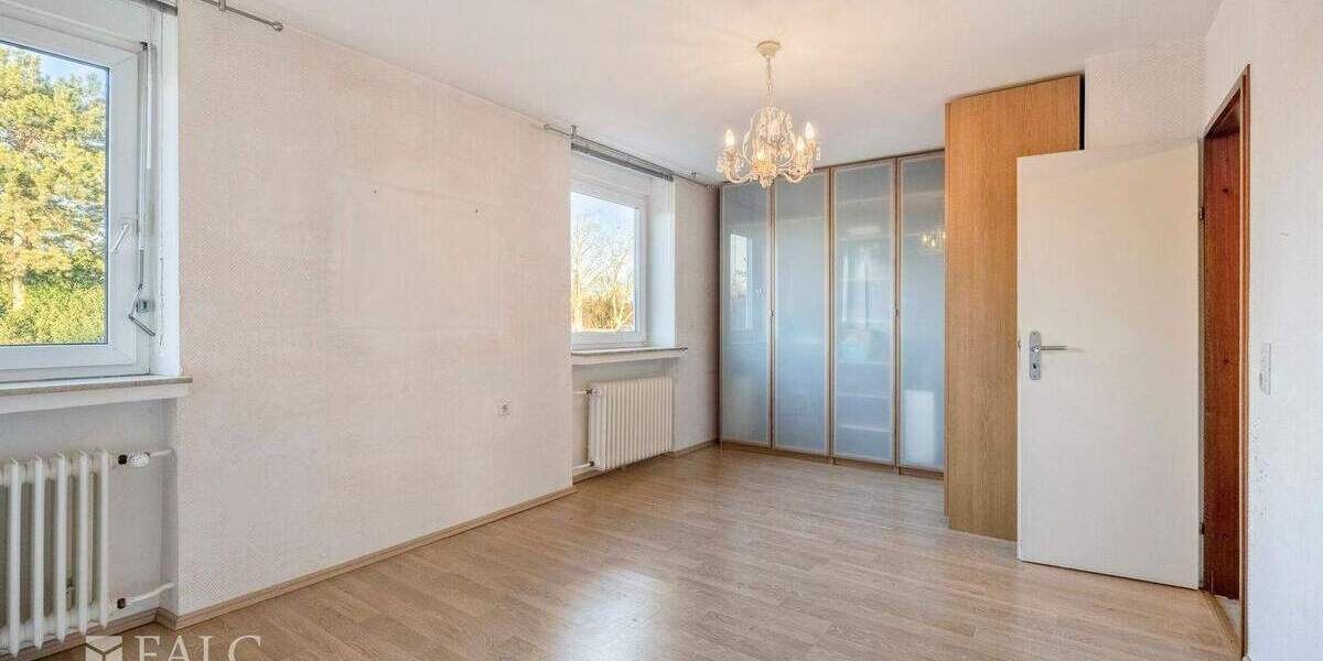 Reihenendhaus Köln Ossendorf - 6 Zimmer, 181 m&sup2;, 599.000&euro; | Angebot:24581055
