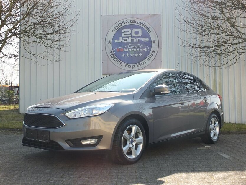 Ford Focus STUFENHECK KLIMAUTOMATIK PARKPILOT 118.919 km 7.304 € Köln 50858