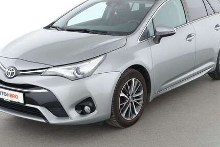 Toyota Avensis 112.831 km 12.390 € Köln 50739