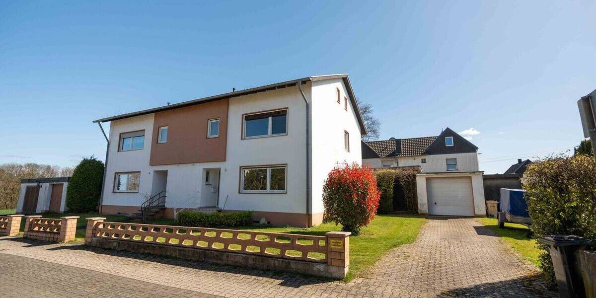 Doppelhaushälfte Bonn / Niederholtorf Niederholtorf - 7 Zimmer, 169 m&sup2;, 498.000&euro; | Angebot:26105598