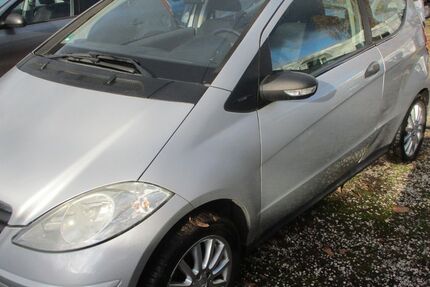 Mercedes-Benz A 170 158.000 km 1.850 &euro; Bonn 53127