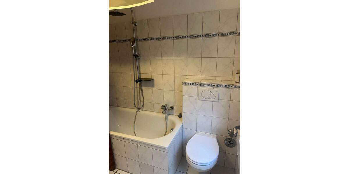 Etagenwohnung Lohmar Heide - 3 Zimmer, 75 m&sup2;, 650&euro; | Angebot:25769903