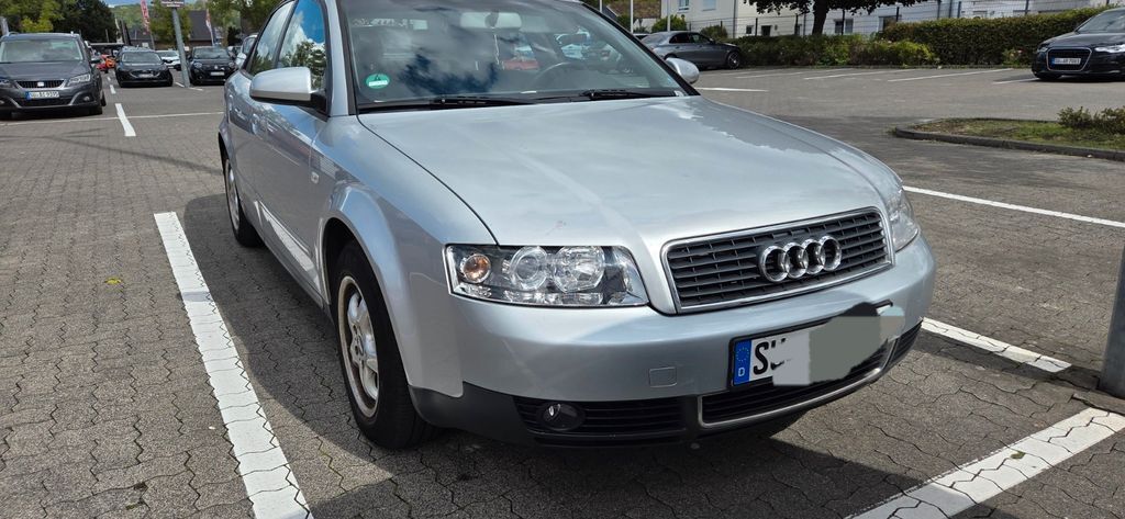 Audi A4 142.100 km 2.200 € Sankt Augustin 53757