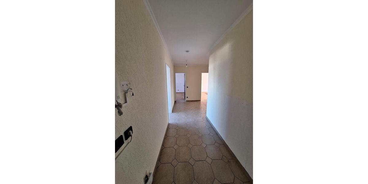 Etagenwohnung Wesseling - 3 Zimmer, 84 m&sup2;, 279.000&euro; | Angebot:27213844