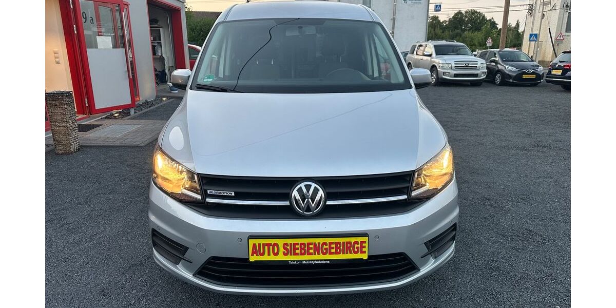 VW Caddy Maxi 93.925 km 11.799 &euro; Linz Am Rhein -Kretzhaus 53560