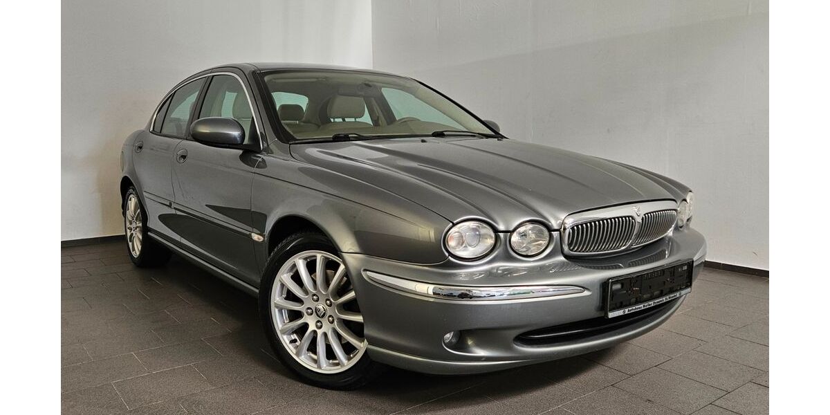 Jaguar X-Type 181.000 km 2.999 &euro; Köln 50827