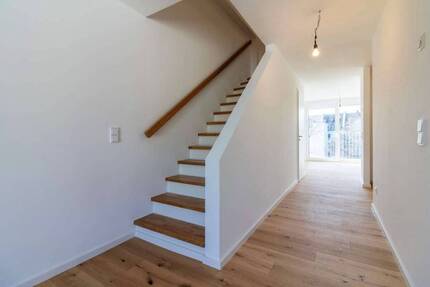 Wohnung Köln Bayenthal - 3 Zimmer, 117 m&sup2;, 659.000&euro; | Angebot:26401827