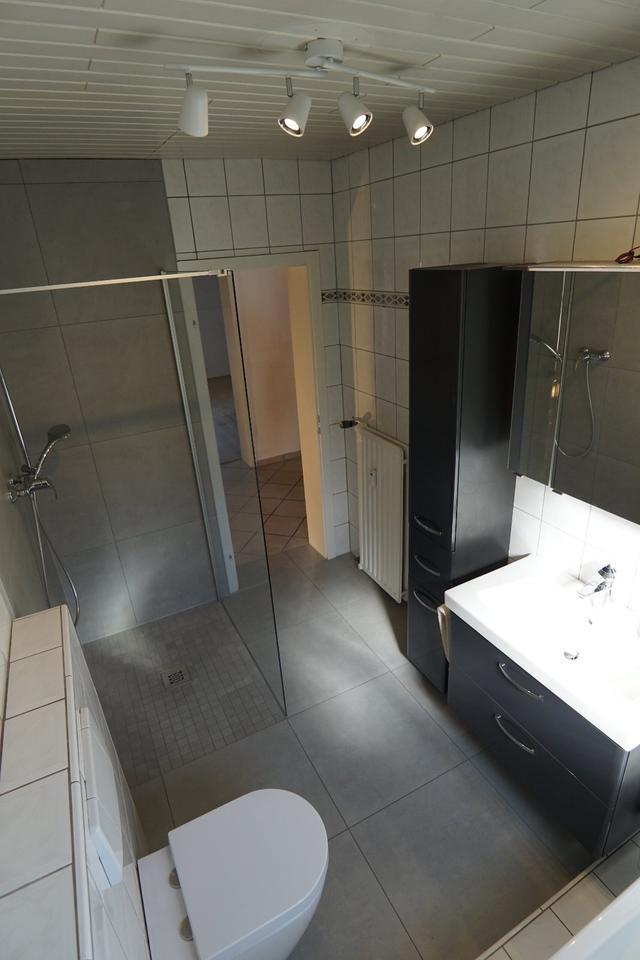 Mehrfamilienhaus IN BEGEHRTER LAGE VON REFRATH
