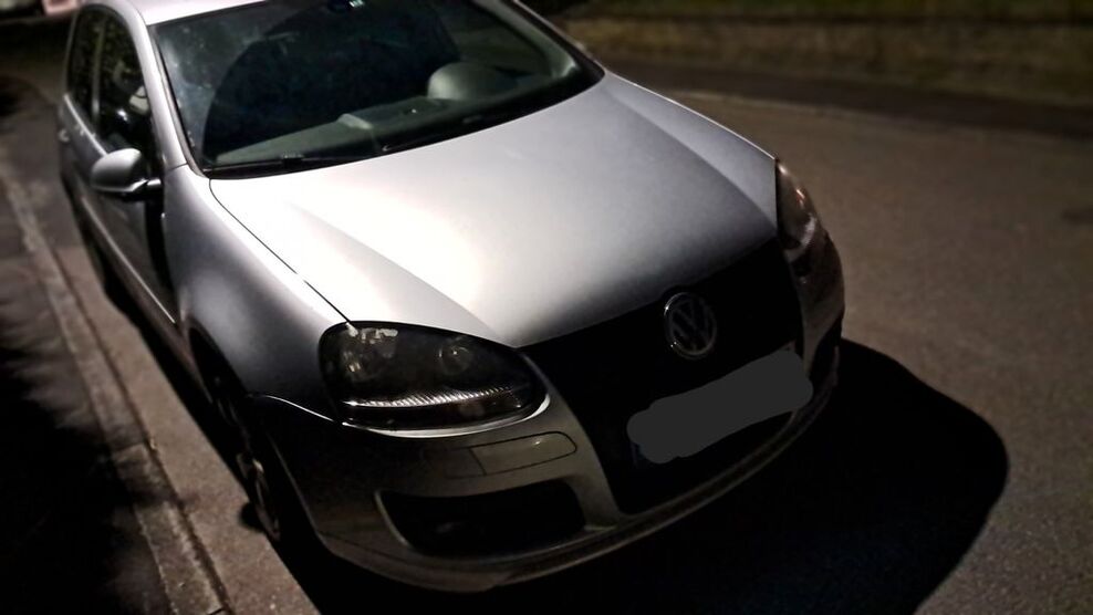VW Golf 292.000 km 4.999 € Siegburg 53721
