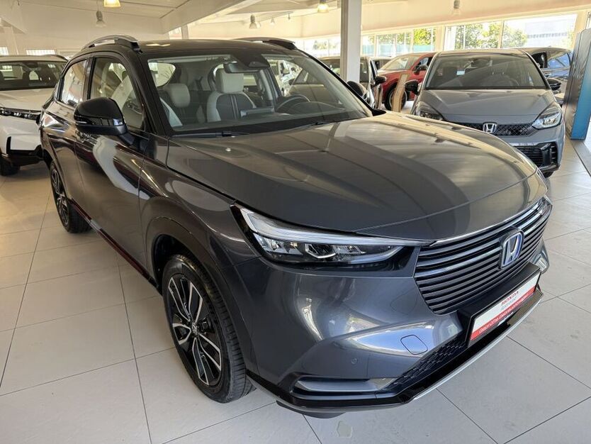HR-V