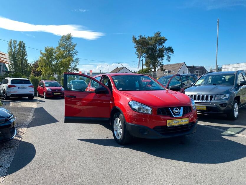 Nissan Qashqai 74.000 km 5.500 € Bonn 53227