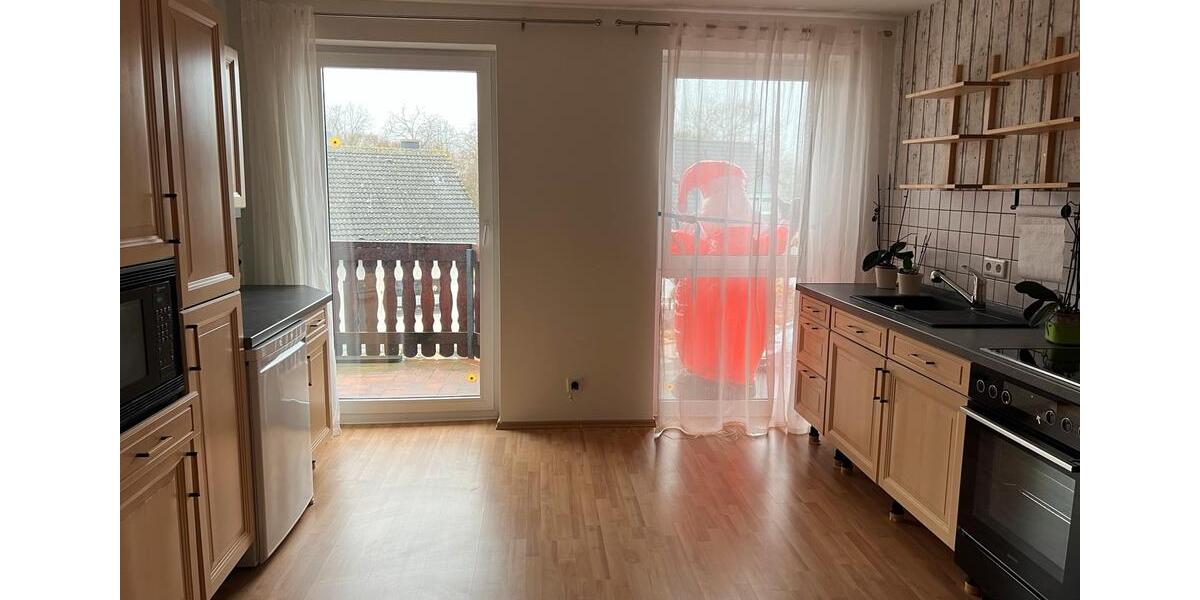 Etagenwohnung Swisttal - 3 Zimmer, 90 m&sup2;, 1.150&euro; | Angebot:25269425