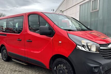 Opel Vivaro 141.000 km 11.988 &euro; Rheinbach 53359