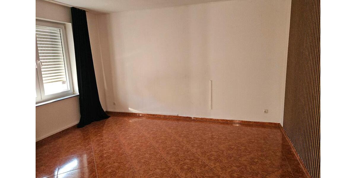 Erdgeschoßwohnung Euskirchen - 3 Zimmer, 80 m&sup2;, 800&euro; | Angebot:26442809