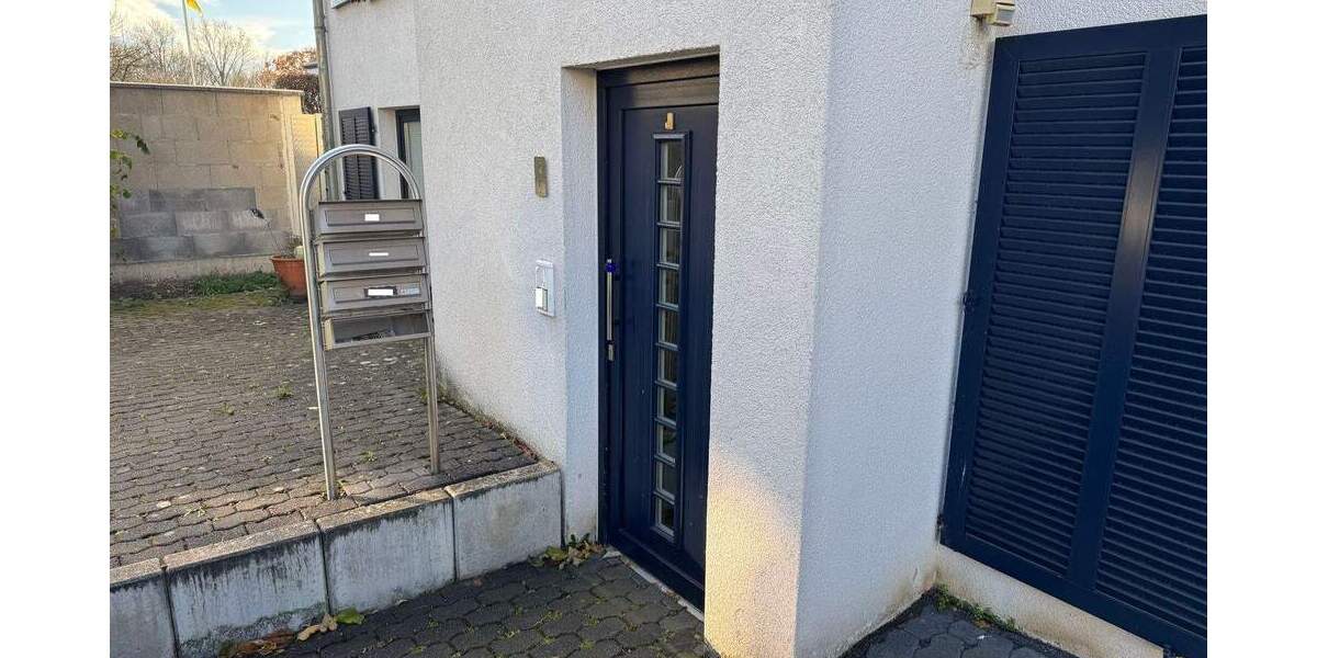 Etagenwohnung Troisdorf-Bergheim Bergheim - 4 Zimmer, 133 m&sup2;, 449.000&euro; | Angebot:25693104