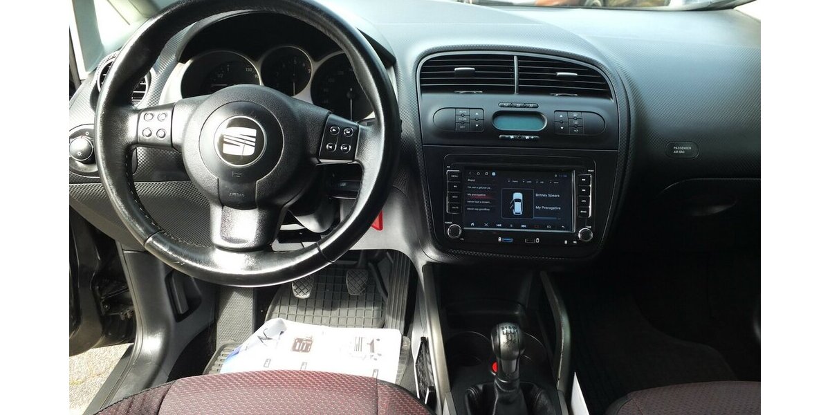 Seat Altea STYLE NAVI AHK KLIMAAUT PARKPILOT neuer Zahn 162.222 km 4.908 &euro; Köln 50858