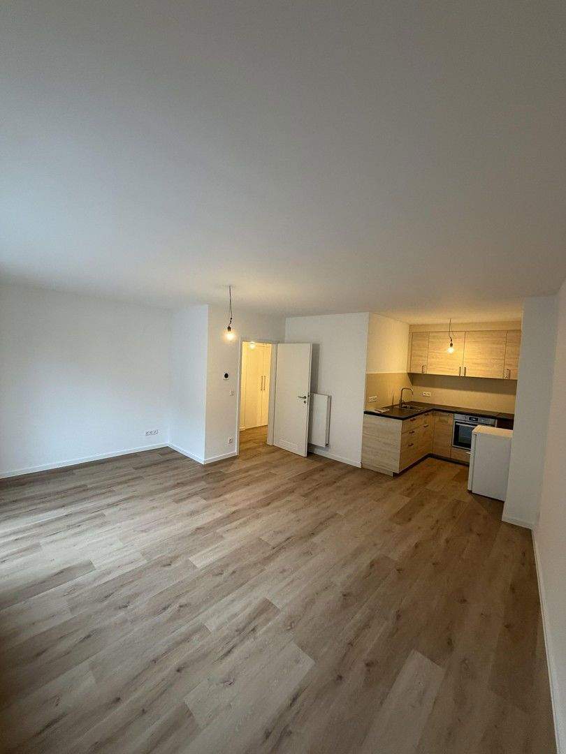 Erstbezug: Vollsaniertes Apartment mit Küche, Einbauschrank, Balkon in Rheinnähe, Poller Wiesn 1 zimmer