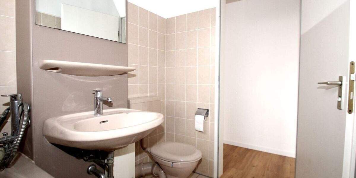 Etagenwohnung Bonn / Brüser Berg Brüser Berg - 2 Zimmer, 63 m&sup2;, 565&euro; | Angebot:25769800