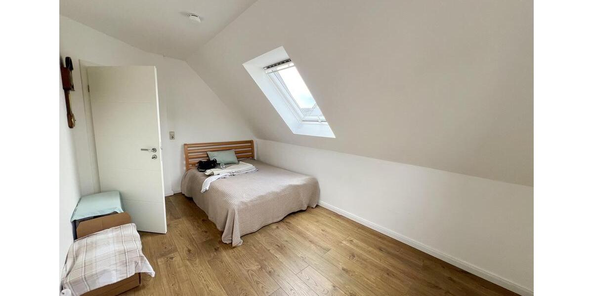 Maisonettenwohnung Siegburg - 4 Zimmer, 100 m&sup2;, 995&euro; | Angebot:26262477