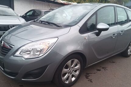 Opel Meriva 116.000 km 5.999 € Königswinter 53639