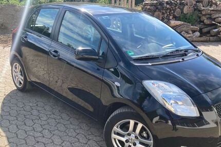 Toyota Yaris 110.078 km 4.000 &euro; Schalkenbach 53426