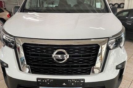 Nissan Primastar 50.073 km 21.500 &euro; Köln - Poll 51105