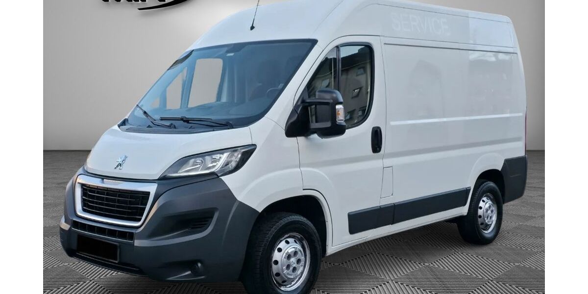 Peugeot Boxer 180.000 km 11.390 &euro; Köln 51067