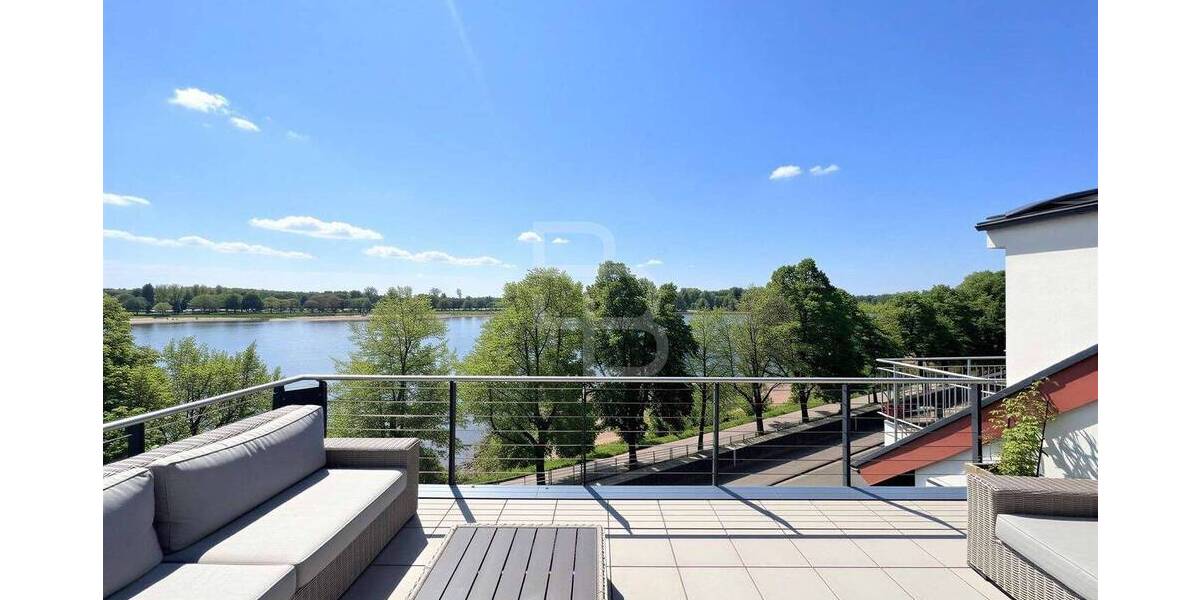 Reihenmittelhaus Köln Westhoven - 4 Zimmer, 195 m&sup2;, 2.900&euro; | Angebot:26540491