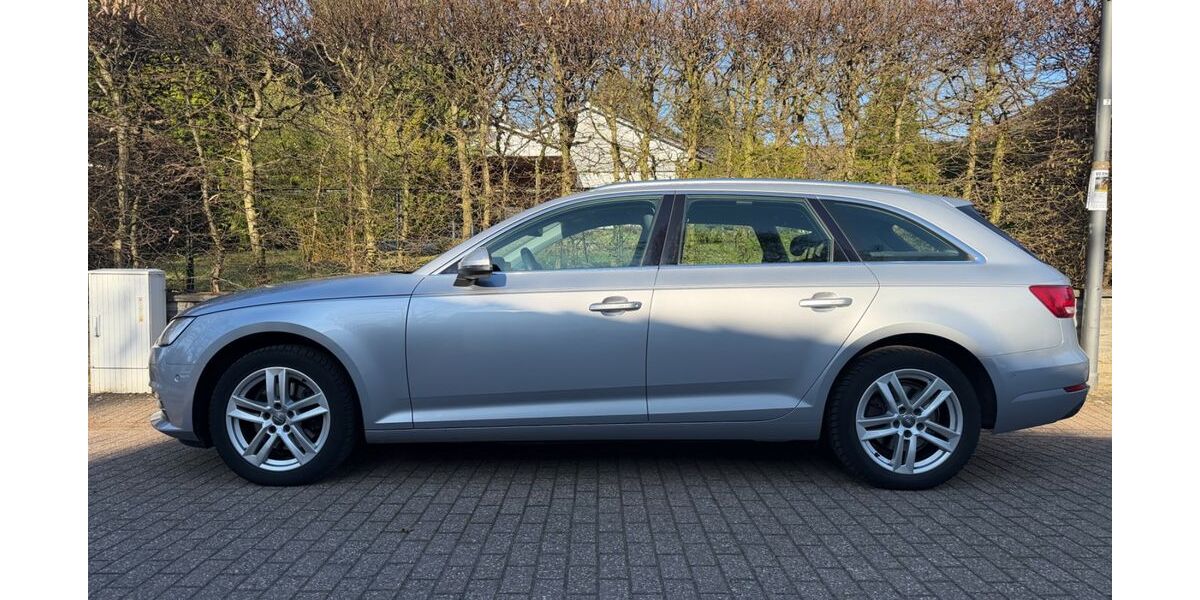 Audi A4 86.500 km 17.500 &euro; Köln 51067