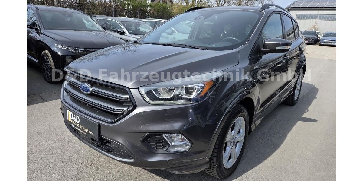 Ford Kuga 121.568 km 11.999 &euro; Eitorf 53783