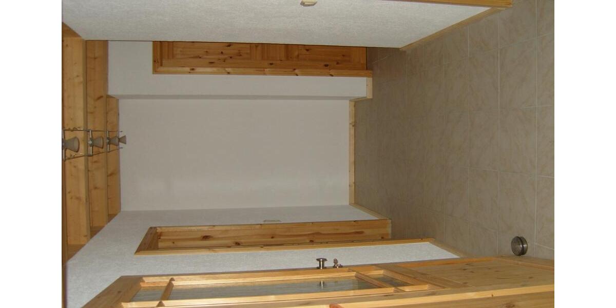 Etagenwohnung Meckenheim - 3 Zimmer, 110 m&sup2;, 1.000&euro; | Angebot:25822556