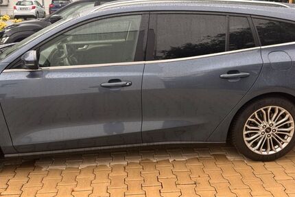 Ford Focus 130.000 km 11.500 &euro; Köln 50739