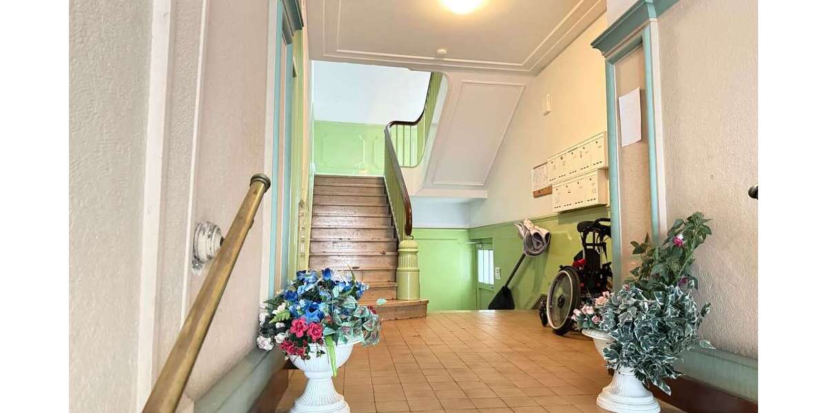 Etagenwohnung Köln Kalk - 5 Zimmer, 149 m&sup2;, 2.200&euro; | Angebot:26862496