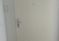 helle geräumige 4 Zimmerwohnung mit Balkon