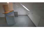 Dachgeschoßwohnung Troisdorf Altenrath - 2.5 Zimmer, 93 m&sup2;, 880&euro; | Angebot:25962569
