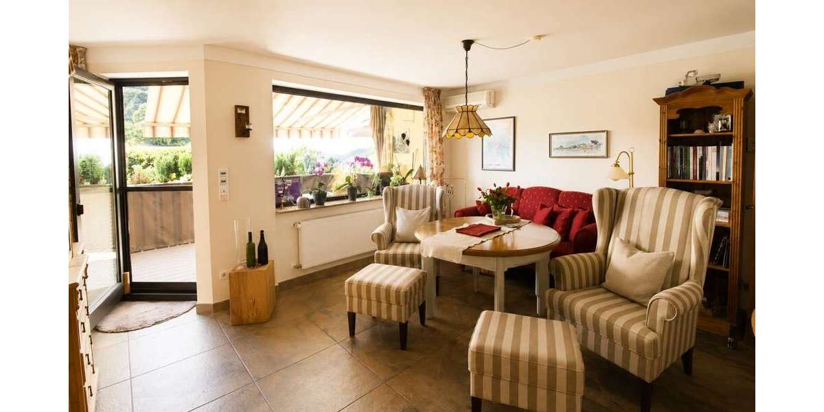 Etagenwohnung Remagen - 3.5 Zimmer, 110 m&sup2;, 1.250&euro; | Angebot:26525595
