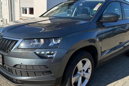 Skoda Karoq 253.332 km 10.890 &euro; Rheinbach 53359