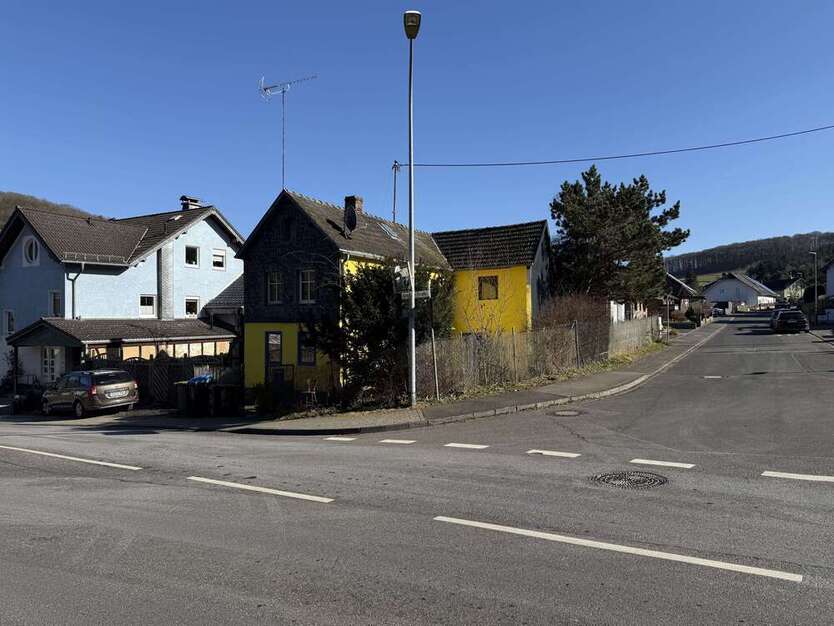Haus zum Kaufen in Bad Münstereifel 99.000 € 73 m²
