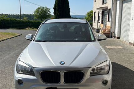 BMW X1 140.000 km 8.999 € Asbach 53567