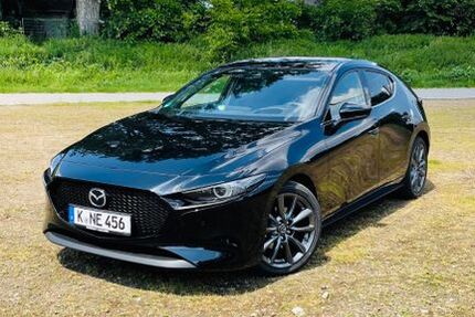 Mazda 3 63.000 km 18.000 &euro; Köln 50769