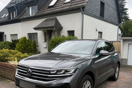 VW Touareg 39.900 km 40.000 &euro; Köln 51429