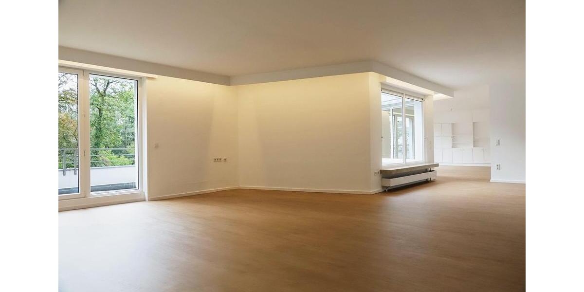 Einfamilienhaus Bergisch Gladbach Alt-Frankenforst - 5 Zimmer, 250 m&sup2;, 2.200&euro; | Angebot:24719236