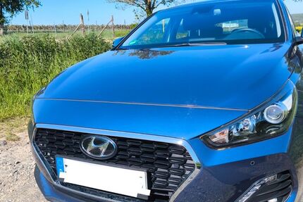 Hyundai i30 53.238 km 17.900 &euro; Bonn 53229
