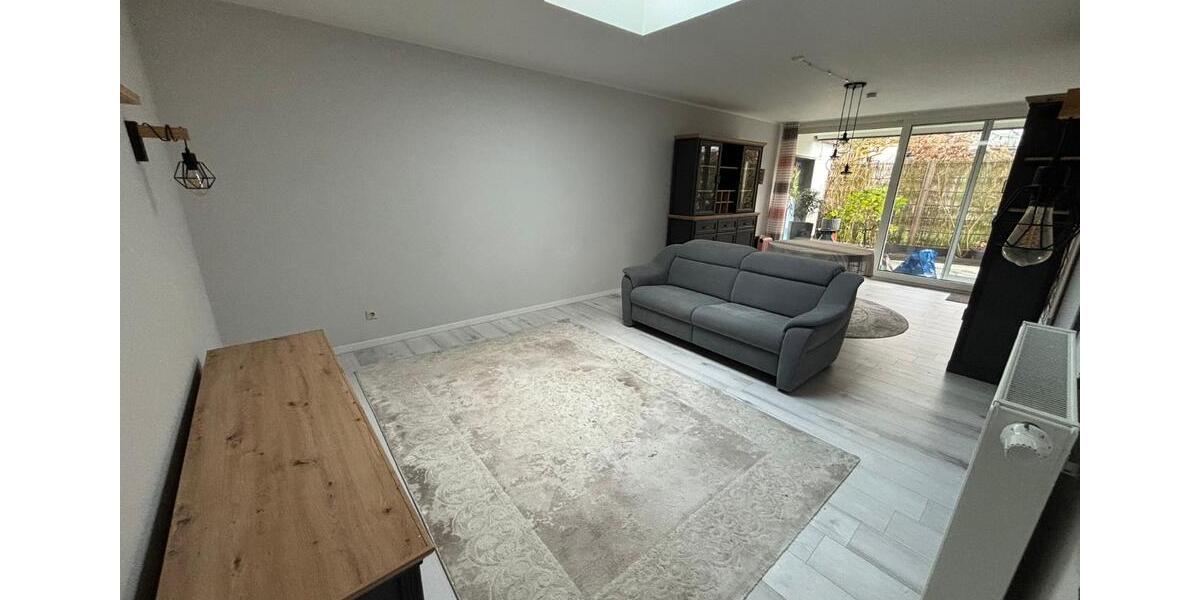 Erdgeschoßwohnung Rösrath - 3 Zimmer, 96 m&sup2;, 1.150&euro; | Angebot:24768840